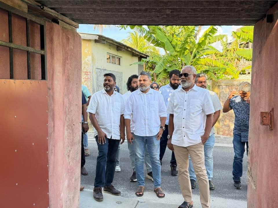 Raees Muizzu Fan tweet media