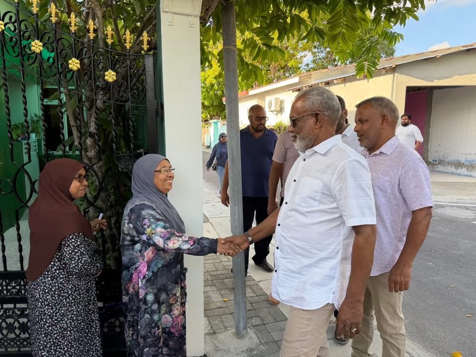Raees Muizzu Fan tweet media