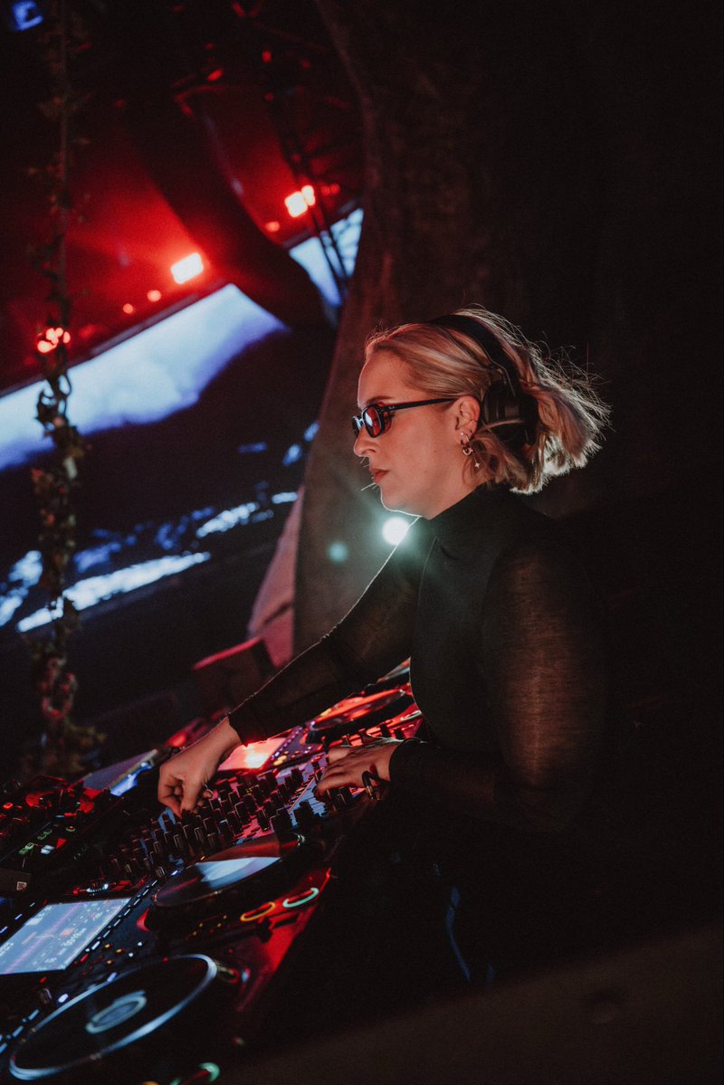 Tomorrowland Winter tweet media
