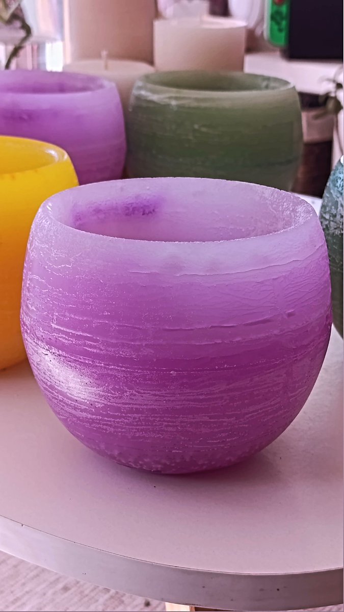 Luz de velas 🕯️✨🪻🩷 tweet media