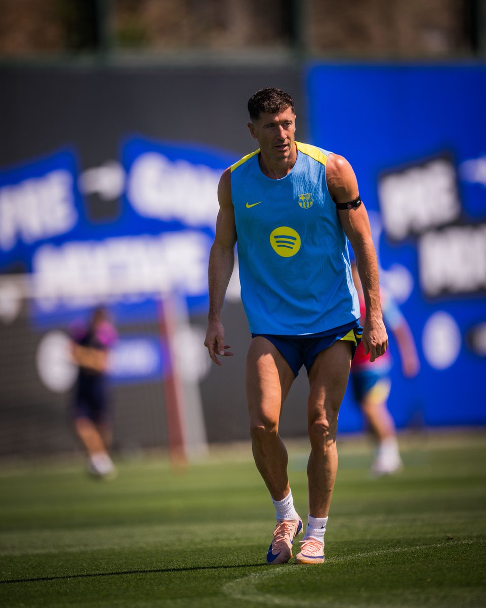 FC Barcelona tweet media