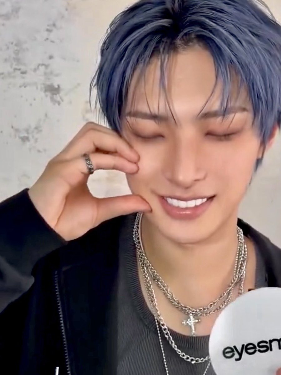 𝐑𝐄𝐌𝐈𝐍𝐆𝐓𝐎𝐍 ✩ tweet media