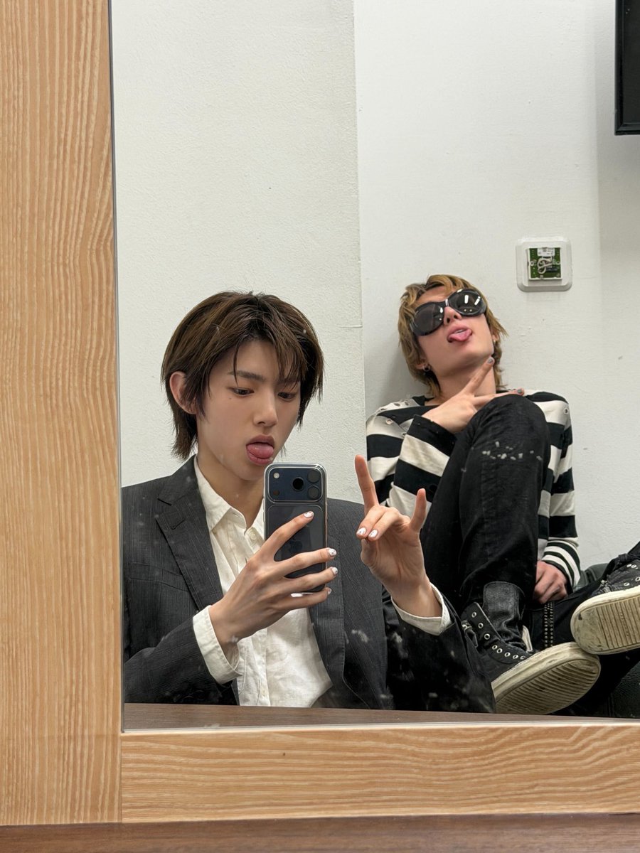 ໊ tweet media