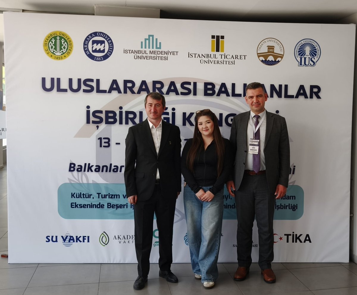 Kastamonuniver5's tweet photo. Kongre Katılım

Detaylar için: https://t.co/b53MEYDn6R https://t.co/B1bhvCMDjL