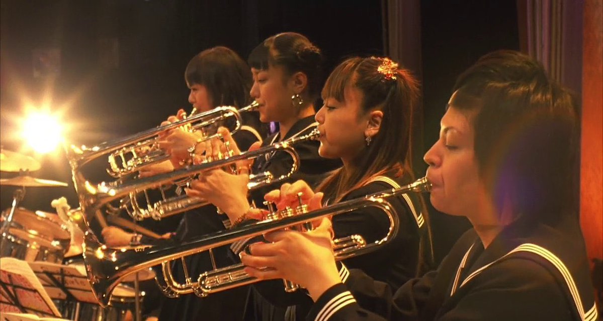 yujikkotsu's tweet photo. Swing Girls (2004) dir. Shinobu Yaguchi https://t.co/6O1sGqUKFt