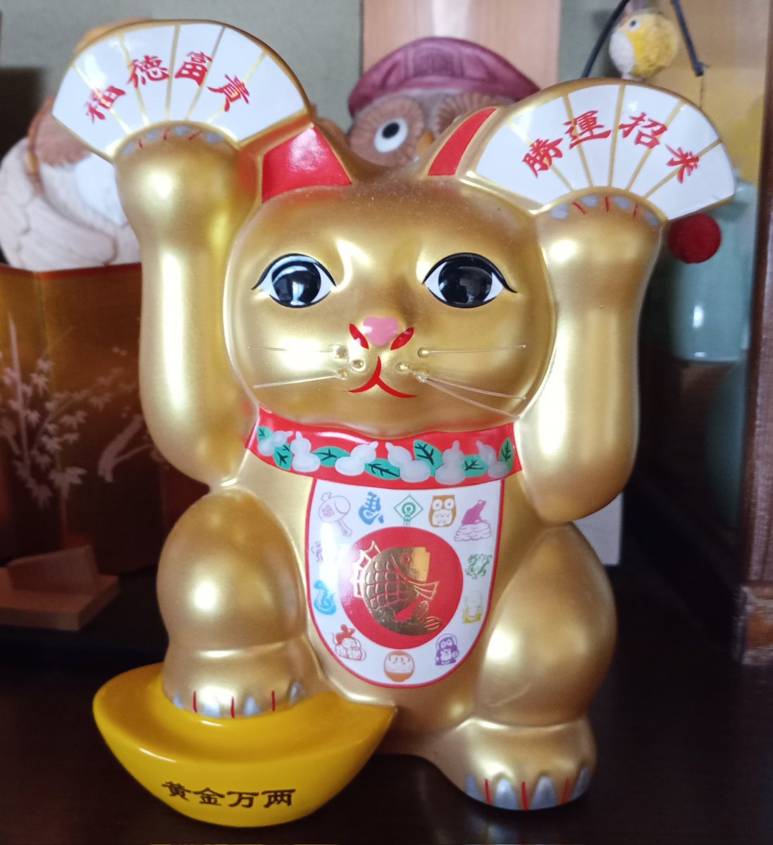 renrenfromyou's tweet photo. ✡️コースター・招き猫(中国🇨🇳産。)
✡️関西エアポート
✡️初ミャクミャクになります。あとは、記念500円硬貨を入手します。ワンテンポ遅く🥵💧
招き猫、ありがとう😊
祖母より。。
タオルは、助かります。使います！
#姫路信用金庫 https://t.co/qBMhys8r8y