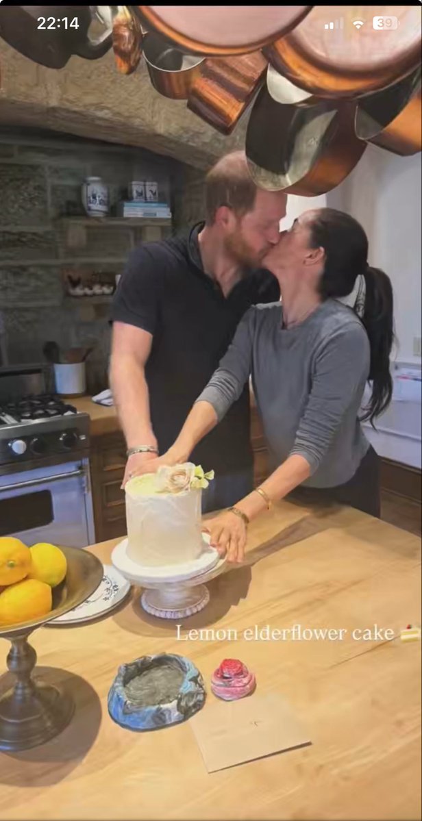 live and let live: #//DuchessofSussex. tweet media