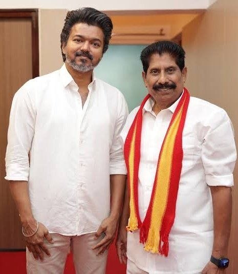 TVKajish's tweet photo. தமிழ்நாடு நகர்ப்புற வாழ்விட மேம்பாட்டு வாரியத் தலைவராக முன்னாள் அமைச்சர்
கு.ப.கிருஷ்ணன் நியமனம் https://t.co/Qfx2br2z8E