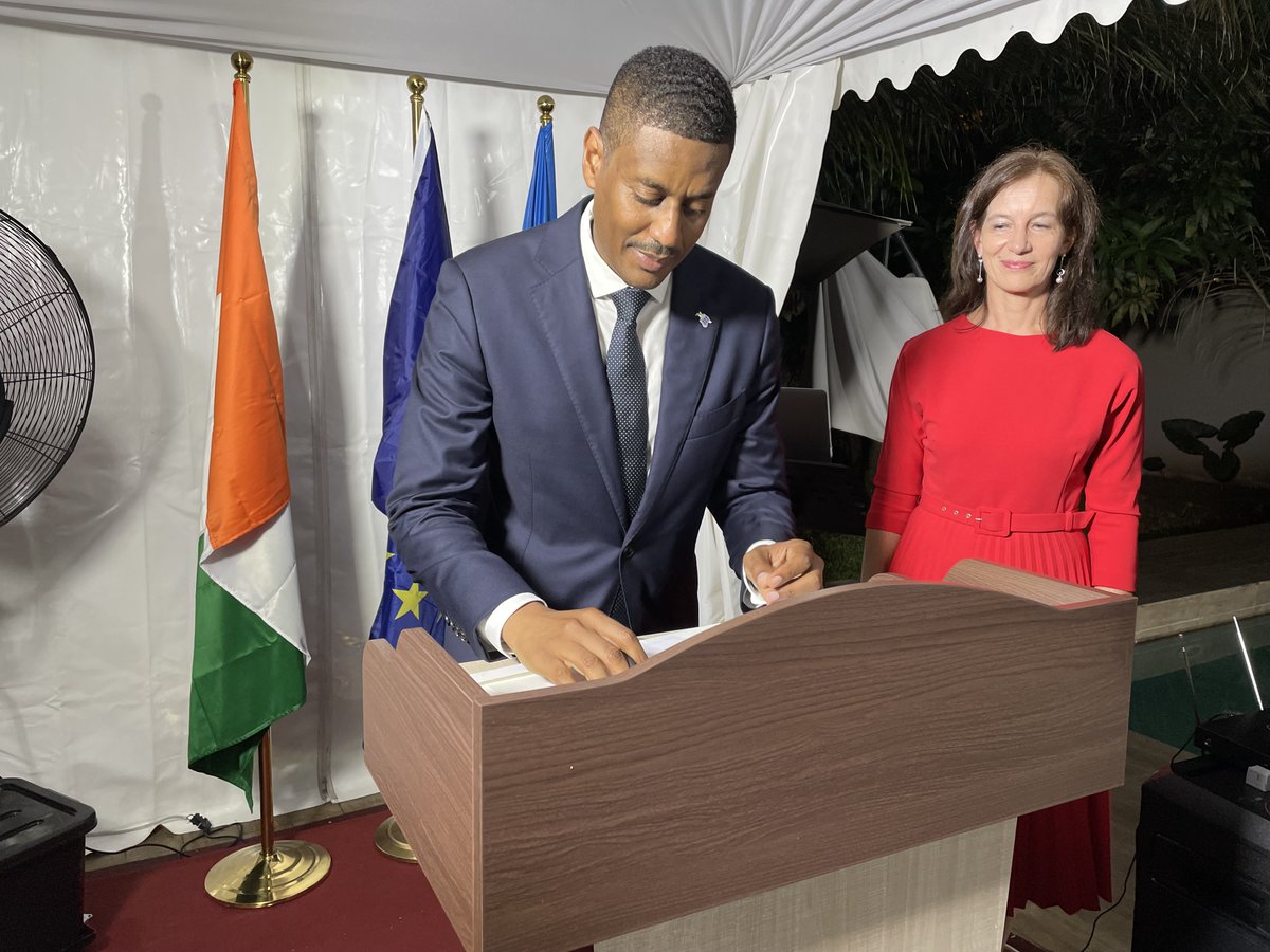 MFAestonia's tweet photo. This week Estonia opened two new honorary consulates on the African continent – in Gambia and in Côte d’Ivoire. 🇪🇪🇬🇲🇨🇮

At both openings, DG @karelsohn stressed that honorary consuls are an extremely important source of support for the foreign service of a small country. 

#Estonia currently has only one embassy on the African continent, in Cairo. Although we will open an embassy in #Nairobi, the capital of Kenya, later this year, there are still many countries in Africa where Estonia has no diplomatic representation. 

This makes the contribution of honorary consuls in raising Estonia’s profile and representing our country invaluable.