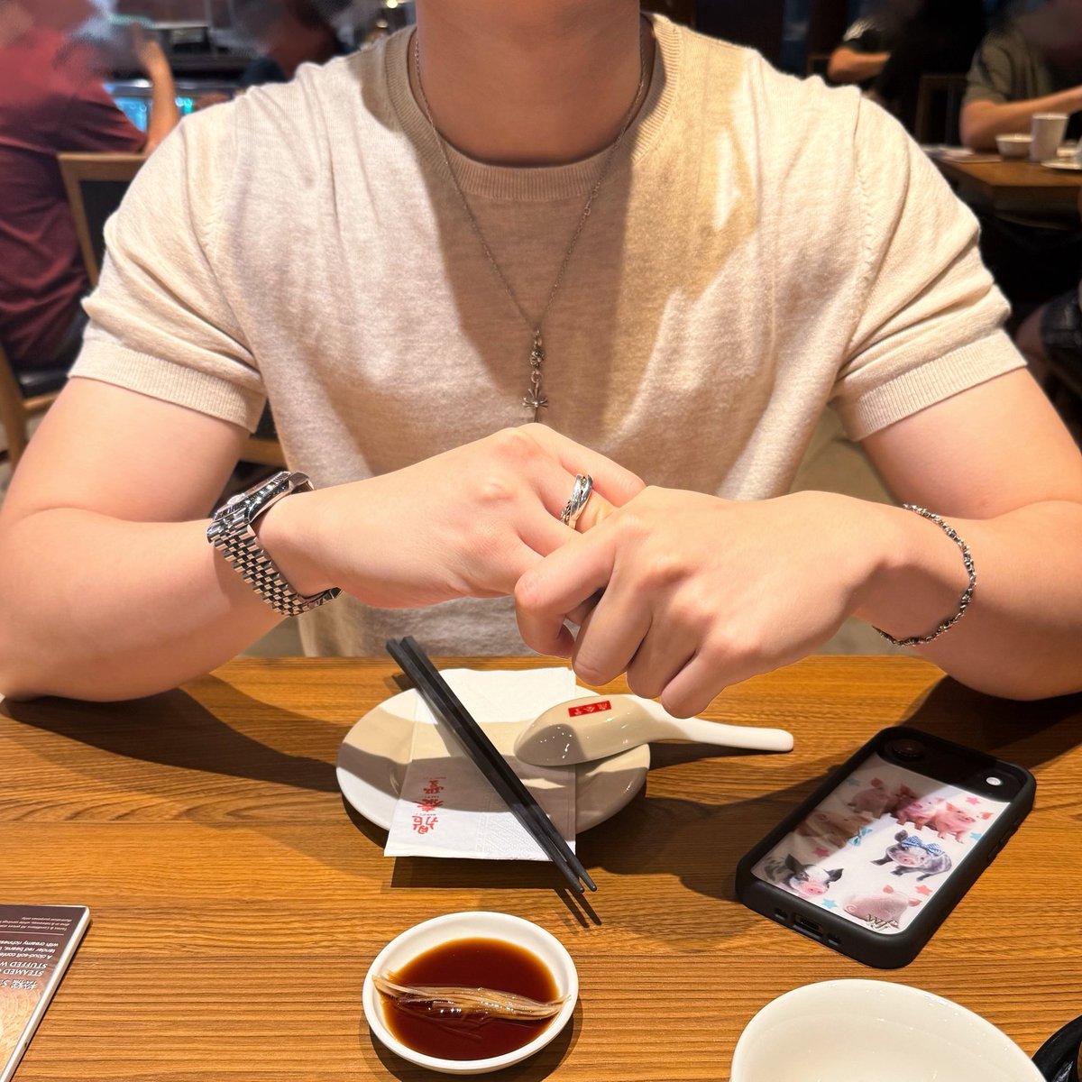 忧郁灵猪 tweet media