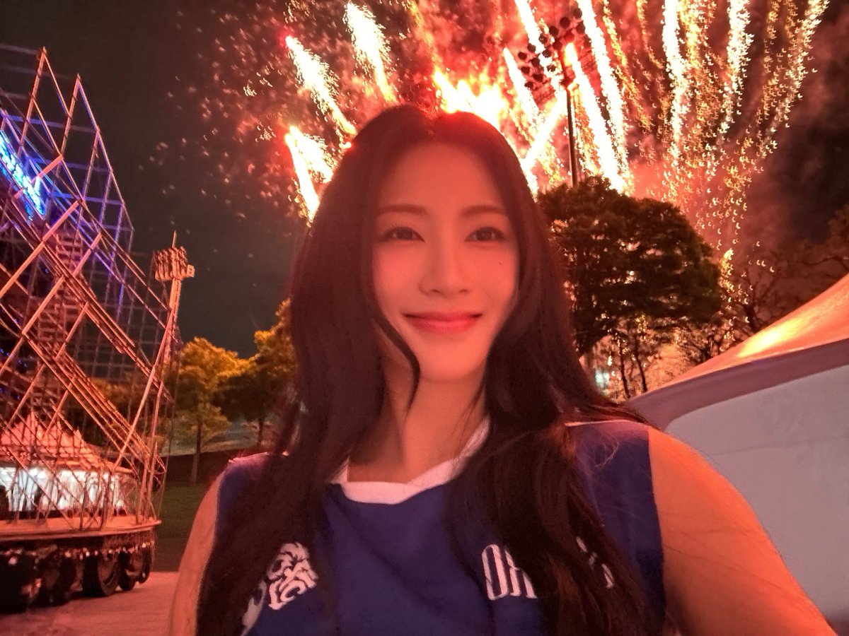 똥개 tweet media