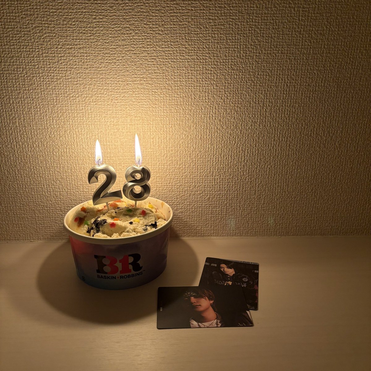 _jun0nkun's tweet photo. ୨୧‥∵‥‥∵‥‥∵‥‥∵‥‥∵‥୨୧

　じゅのんくん
28歳のお誕生日おめでとう🌙

いつもかっこよくてかわいくて優しくて
面白くて素敵すぎるじゅのんくん
幸せいっぱいの１年になりますように🫧

୨୧‥∵‥‥∵‥‥∵‥‥∵‥‥∵‥୨୧

#JUNON_HBD_28th 
#HAPPYJUNONDAY_2026 https://t.co/jUWPwlG8ww