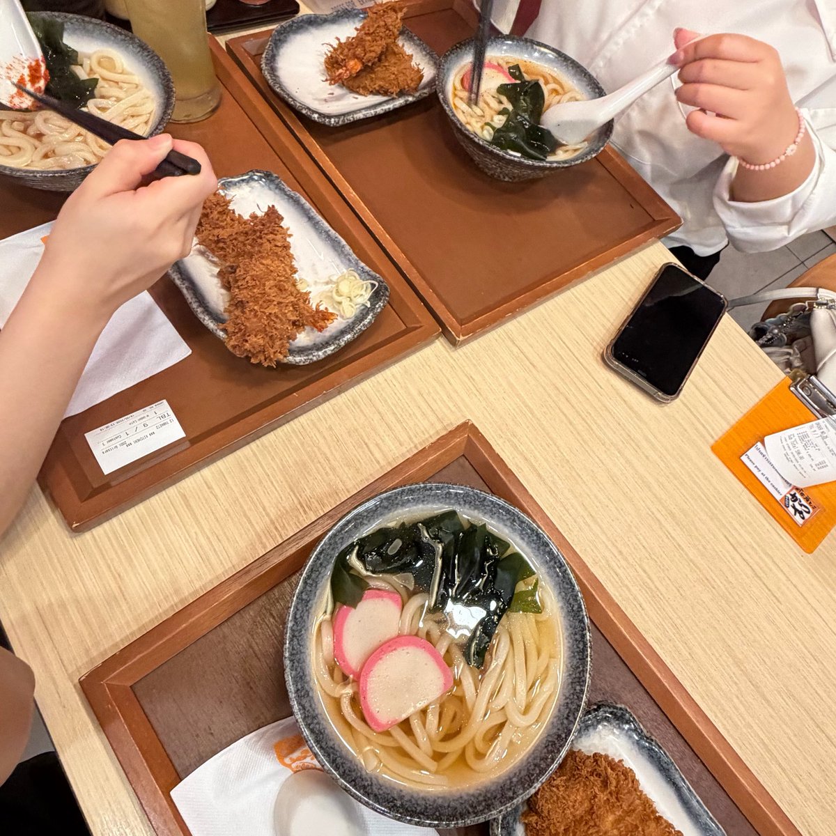 naplxs's tweet photo. กินอุด้งร่วมสาบานป่ะอันนี้ 🍜 @weibgx @ixsunfloweru https://t.co/UkafkeoaGQ
