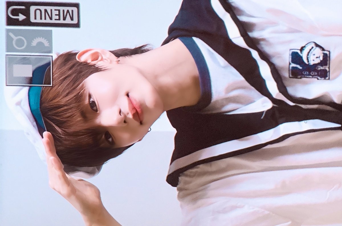 ch_eeeeee's tweet photo. 260522 뮤직아트 대면

마린보이에여 🫡

#TUNEXX #튜넥스 #SUNGJUN #성준 https://t.co/xQnTSSaWm0