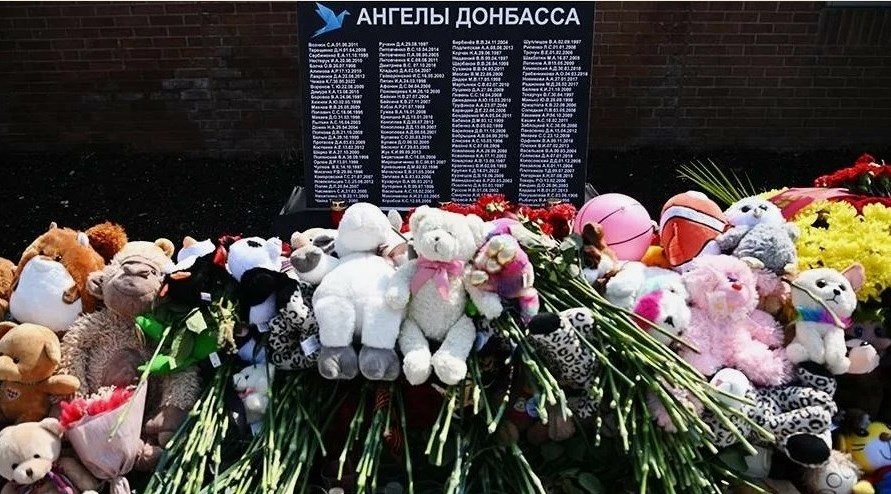 MMerangul's tweet photo. Ужасающие кадры из больницы в которой лежат пострадавшие дети при обстреле Старобельского колледжа в ЛНР. 😢😢😢

Так было и в 2014 году.
Но европейские политиканы не замечала этого тогда, и не замечает этого сегодня.

ЗРЯ! 
🤬

ТОЛЬКО НЕЛЮДИ могут целенаправленно убивать детей! https://t.co/xexdtnDNaB