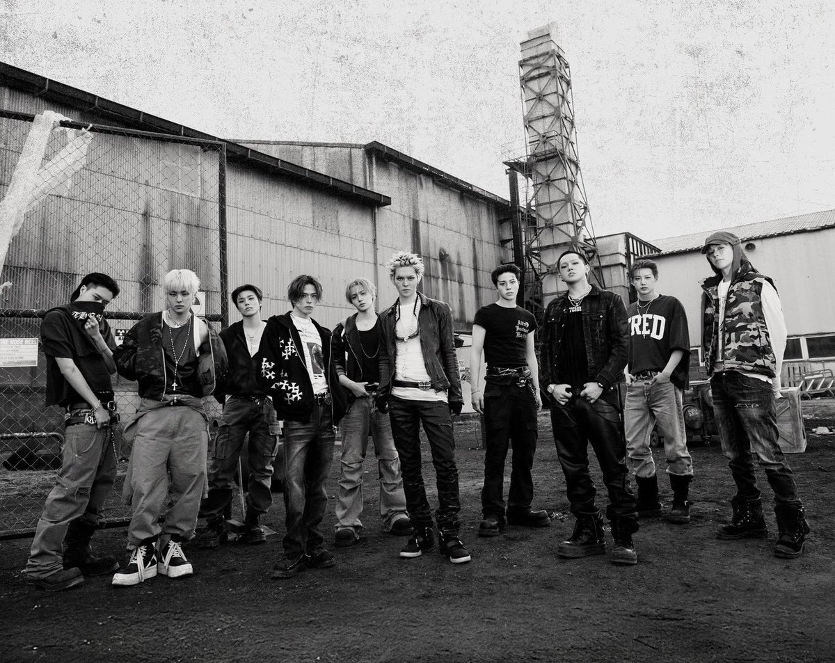Pictoru✮ tweet media