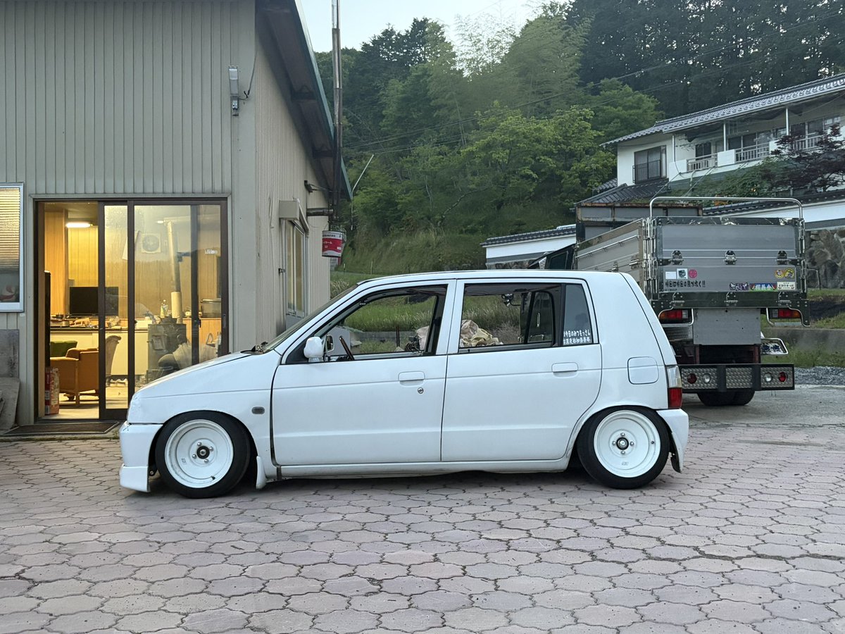 c33____atm's tweet photo. フロント少し下げた
 #ha11s https://t.co/FpKxRsTHKW
