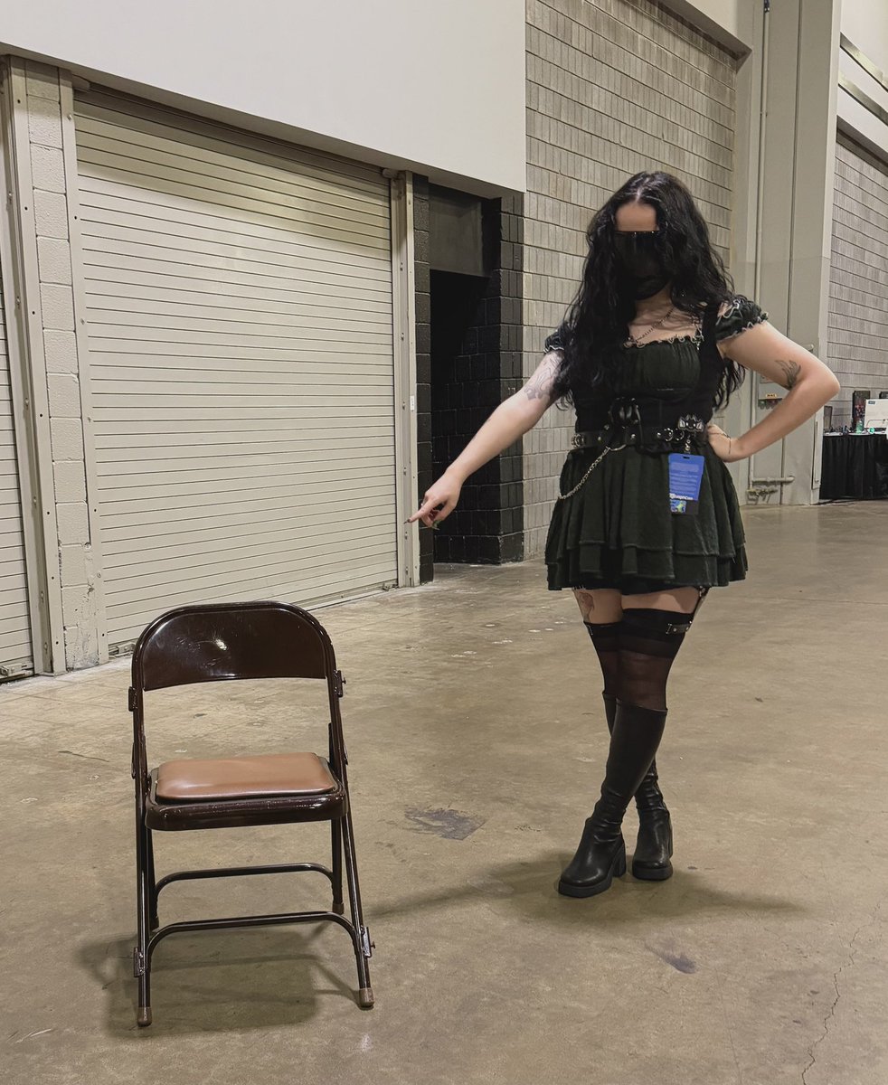 Kumi 🪶🪑 MOMOCON tweet media