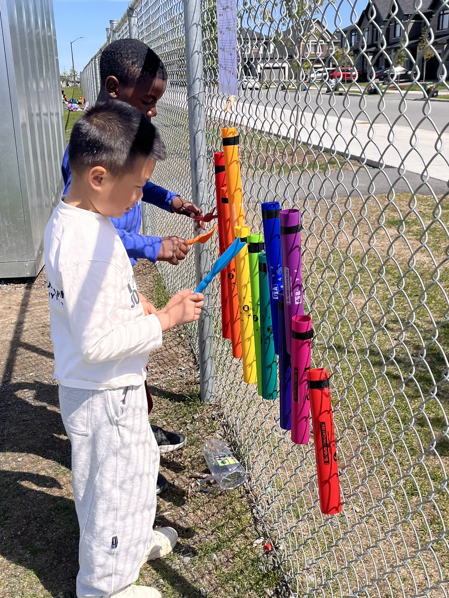 Grade2Garden's tweet photo. Our Grade 2 Guardians spent a beautiful morning outside soaking up the sunshine and learning through play. @StGiannaOCSB @OttCatholicSB @takemeoutside @ocsbArts #ocsbDeepLearning https://t.co/wg29XmPZaT