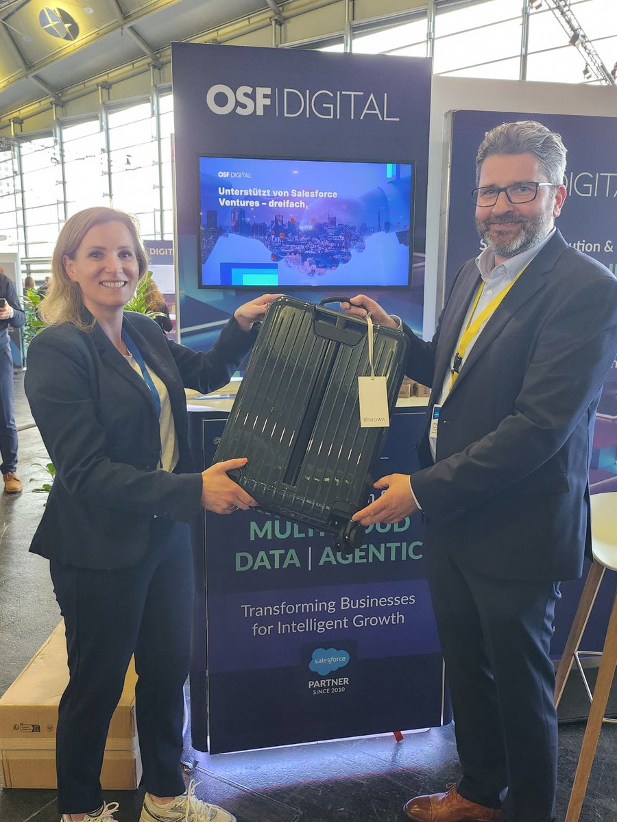 osfdigital's tweet photo. AI was everywhere at #SalesforceWorldTour Frankfurt, but the best conversations were about what comes after the hype.

At the pre-dinner and our booth, one thing was clear: companies are looking for practical next steps.

Let's continue the conversation: https://t.co/WZHE0MQE4k https://t.co/7B1qaS9NJX