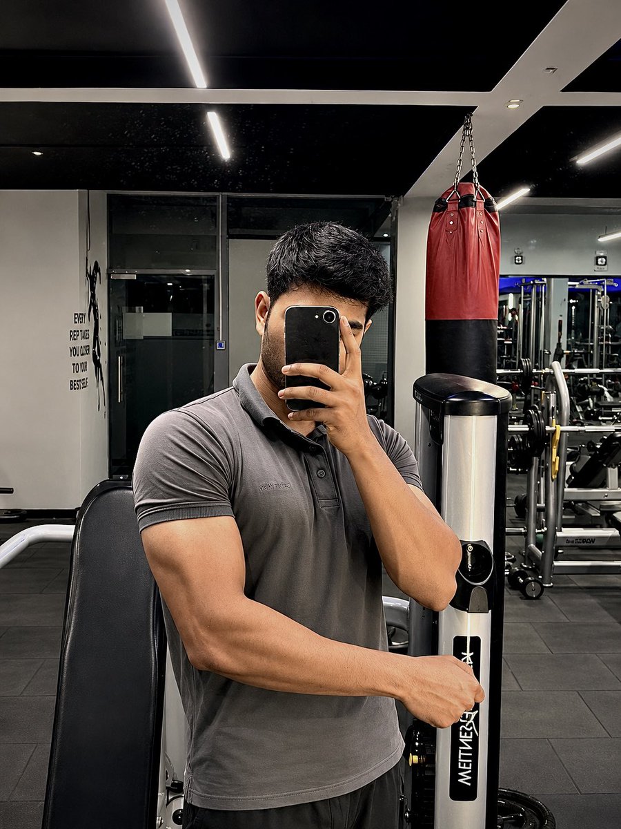 Prateekaaryan 𝕏 tweet media