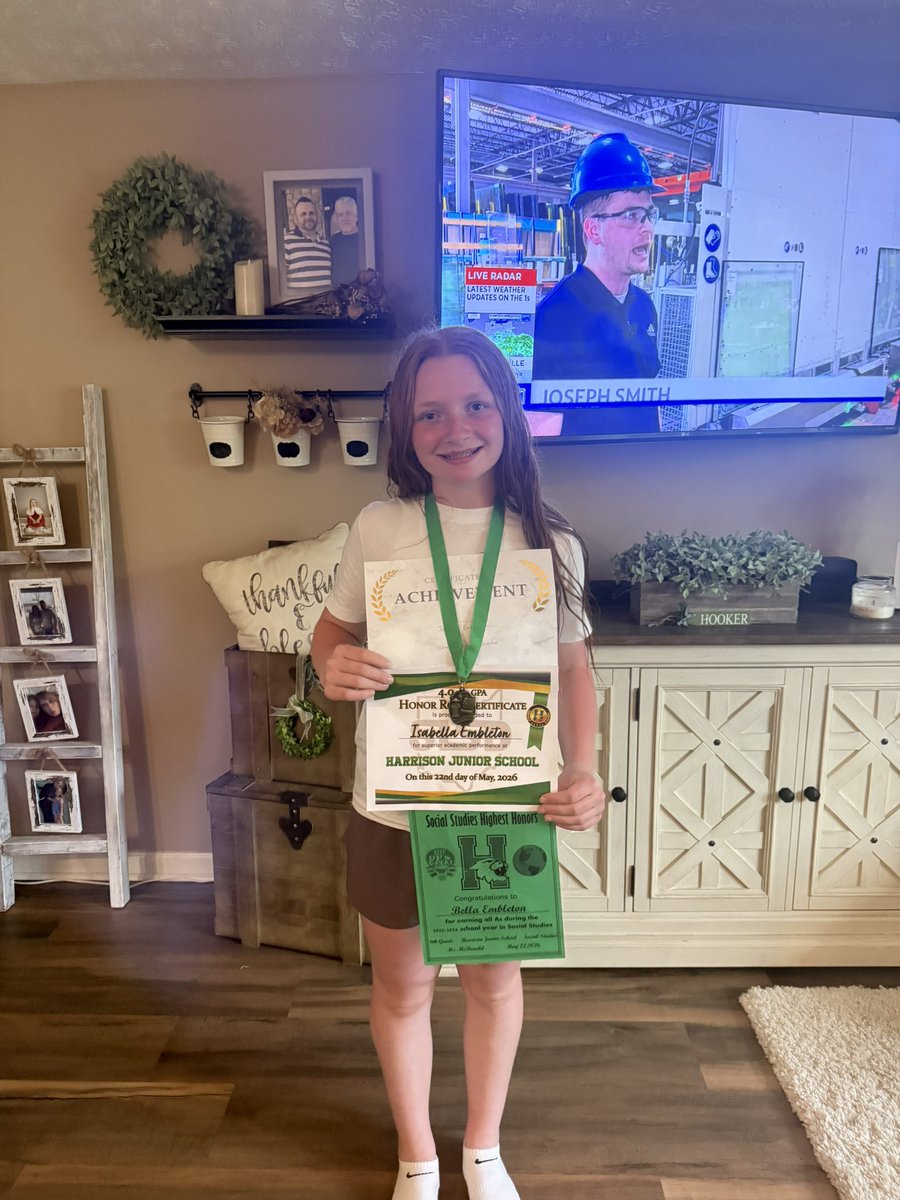 Isabella “Red” Embleton tweet media