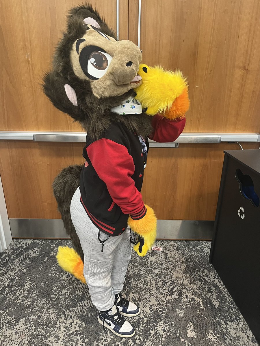 ⭐️Zero Dealing @ Anthrocon!! Booth A10⭐️ tweet media