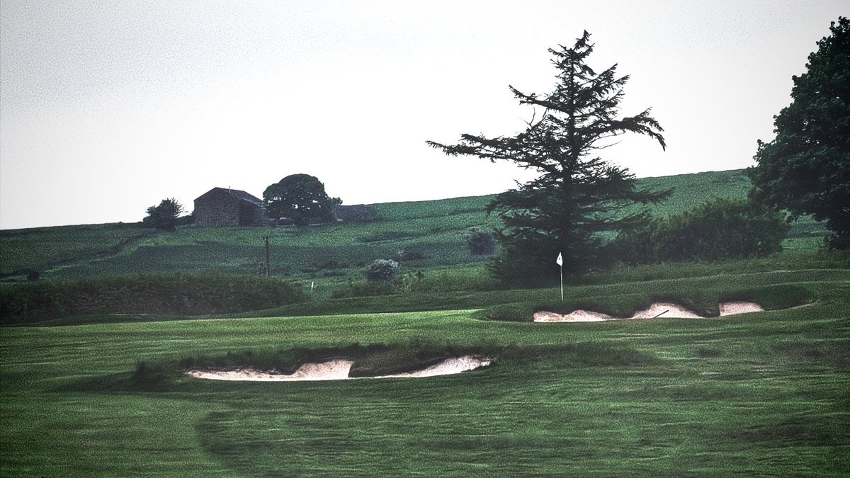 GolfXuk's tweet photo. #ThreePositives from 9 holes of golf with sun. 
1) - 0.22 Short Game tour scale (-2.37 avg). 
2) 71% greens hit from inside 150y (51% avg). 
3) Shot of the day was probably the bouncebackability drive on 7 after bogie on 6. https://t.co/hDa72Gk5Jo