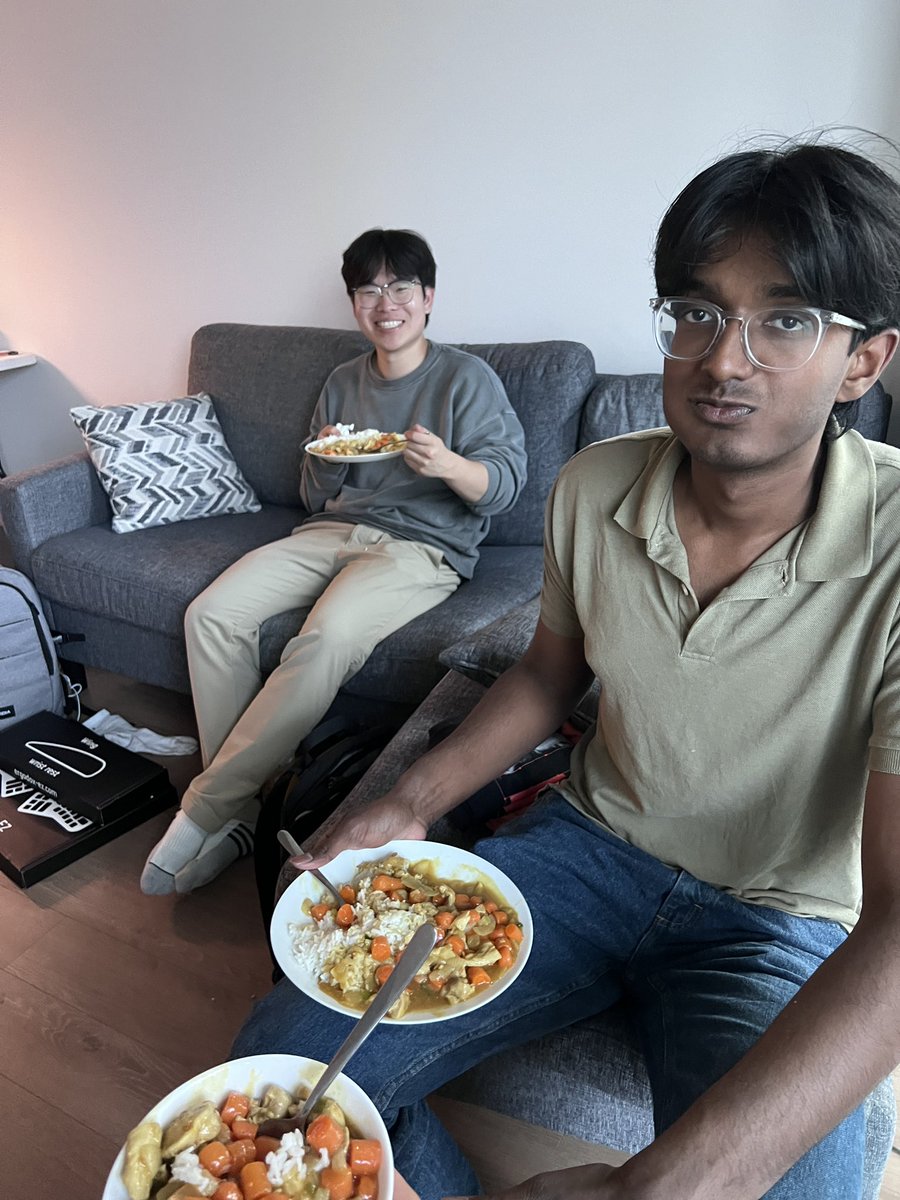 phytalia's tweet photo. feeding my starving children @eddieejin @akshatkannan fresh homemade curry made by authentic chinese chef with amazon fresh and an old scallion https://t.co/EG4LUYCwZP
