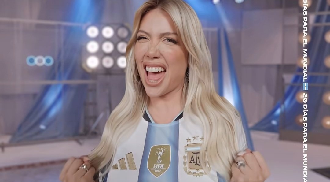 soy mika 🧙♀️💙 tweet media