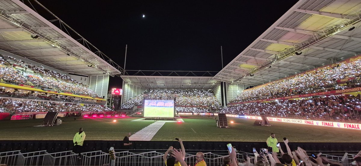 Fr3dpr0's tweet photo. C'est beau 😍😍😍
#RCLOGCN https://t.co/sGDtXT9VWf