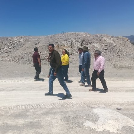 PAgraria's tweet photo. 📍 #EstadoDeMéxico 

⛏️Asistencia al Centro de Atención Agraria (CDAA) de Ajoloapan, municipio de Hueypoxtla, y recorrido en la mina ejidal Santa Caliza, con el objetivo de fortalecer proyectos productivos mediante figuras asociativas. 

#CDAA #DesarrolloTerritorial #OrganizaciónAgraria