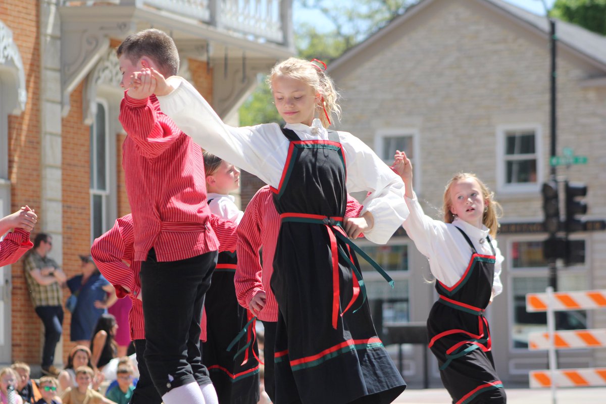 SethBoyes's tweet photo. Eventually, I’ll have memorized all the folks dances and will be able to post up in just the right spot at the right time. Until then, I’ll just keep humming the tunes.

Community enjoys sights, sounds and sweets during Syttende Mai Celebration |

https://t.co/xsfLYT5wpB https://t.co/Td9E3J1hae