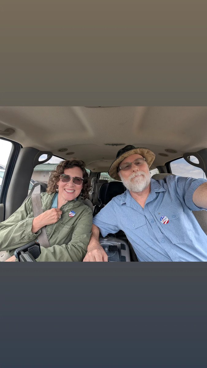 nerdy_native's tweet photo. Voted early https://t.co/4G8KjndaIR