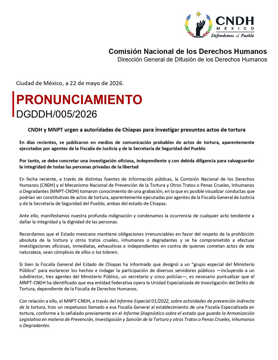 CNDH's tweet photo. En coordinación con el Mecanismo Nacional de Prevención de la Tortura y Otros Tratos o Penas Crueles, Inhumanos o Degradantes (MNPT-CNDH), instamos a las autoridades del estado de #Chiapas a concretar una investigación oficiosa ante los posibles actos de tortura difundidos a través de distintos medios de comunicación. 
#DefendemosAlPueblo