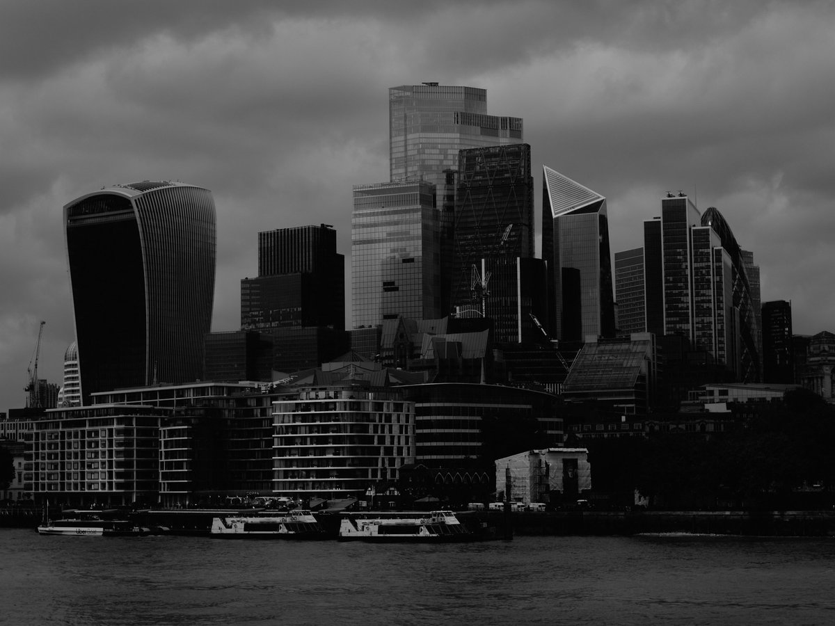 bleakoutput's tweet photo. London photography this week. https://t.co/lhRHl8hCpl