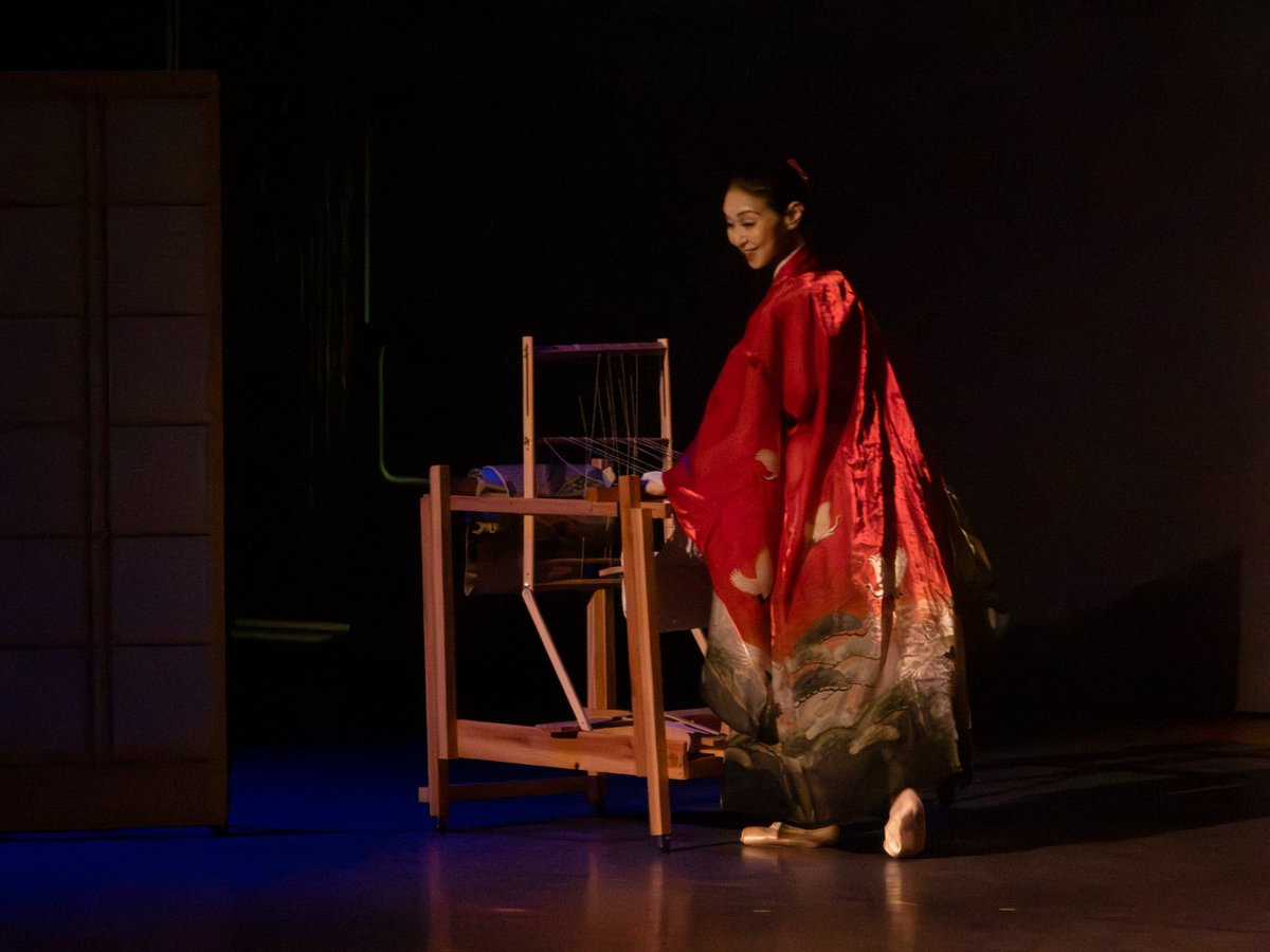 emihari's tweet photo. 虎ノ門で創作バレエ「鶴の恩返し」　和太鼓との共演も
#Yahooニュース
に掲載頂きました
↓
https://t.co/l3zAPVGyov
#針山愛美 https://t.co/IQwIdNICxi