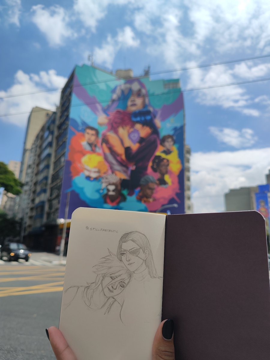 wickedpan_'s tweet photo. Hey @riotgames We love the mural thank you now where's the CaitVi spinoff? We're starving for new content😭
@NetflixBrasil a gente sabe q vc tem grana, libera aí netinha

@stillcaitvi 
#StillFantastic #caitvi #SoT https://t.co/DErXqFIiE3