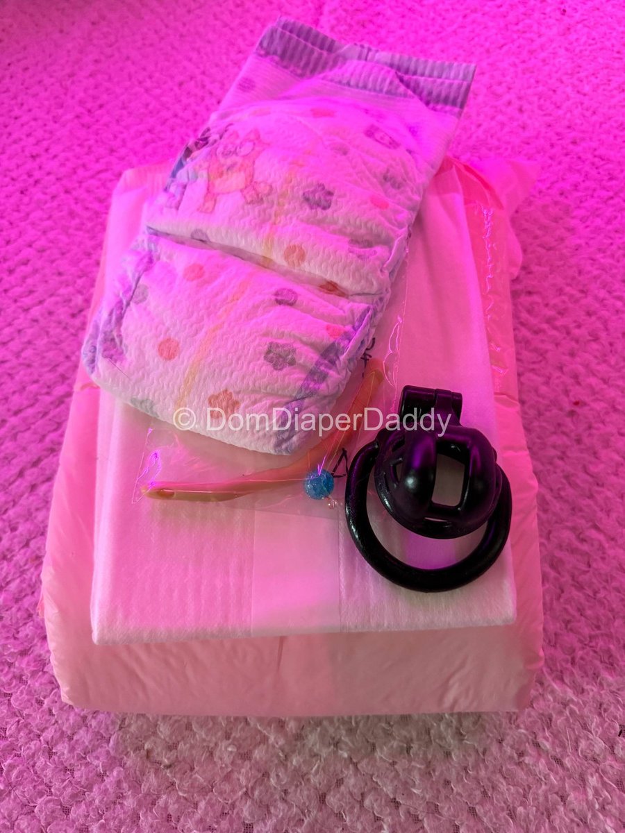 DomDiaperDaddy tweet media