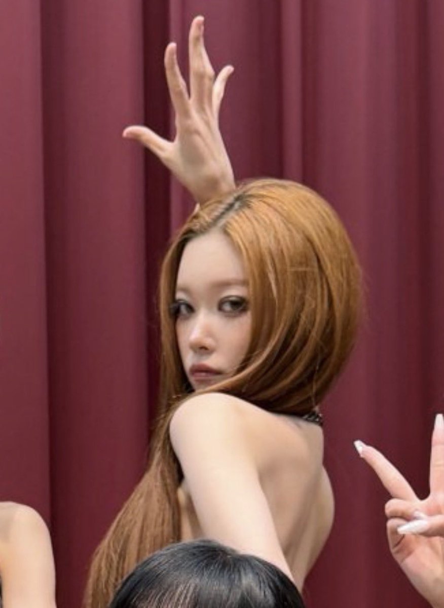 jessi 🐰 tweet media