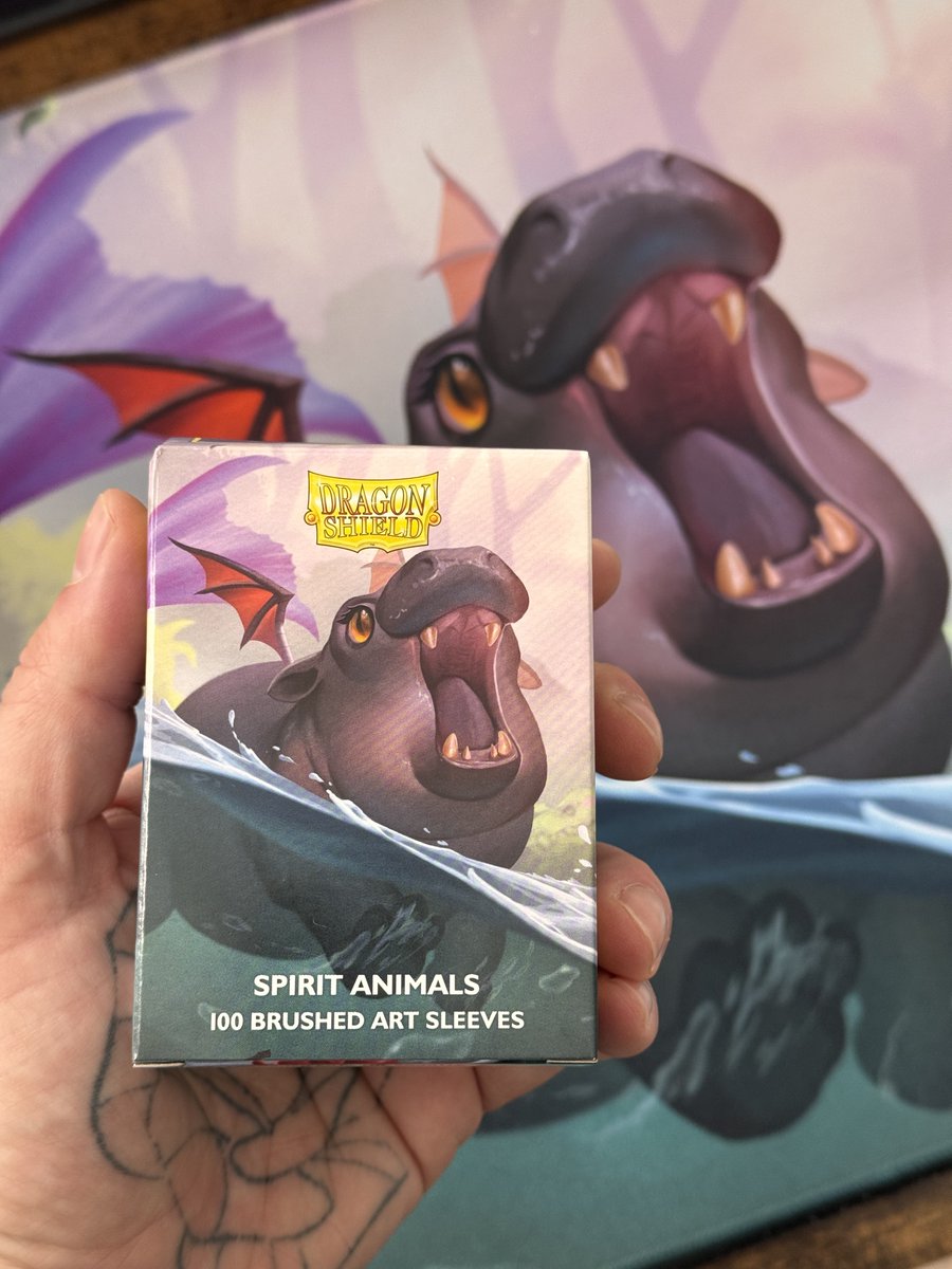 playtowinmtg's tweet photo. HIPPO SLEEVES!! ATTENTION!! 

@DragonShield_ NOW HAS HIPPO SLEEVES

THAT IS ALL https://t.co/OGhl8IGUMb