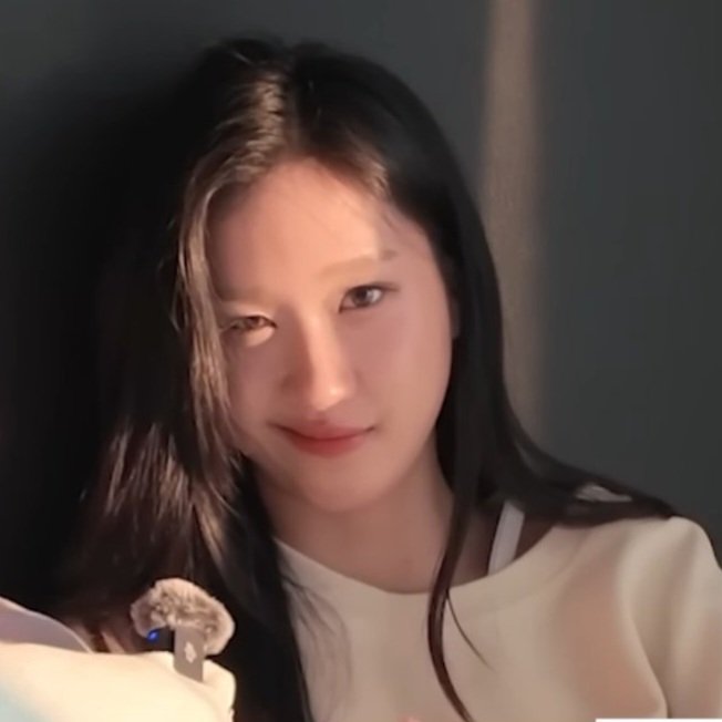 𝑫𝒂𝒚🌻🍑 (𝑩𝒓𝒐𝒌𝒆𝒏 𝒐𝒇 𝑳𝒐𝒗𝒆🌓) tweet media