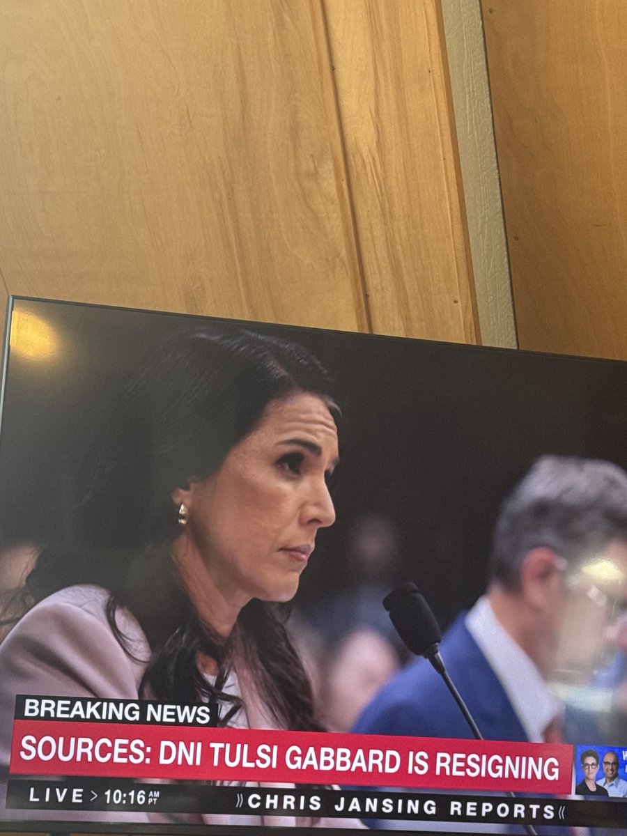 Elizabeth West tweet media