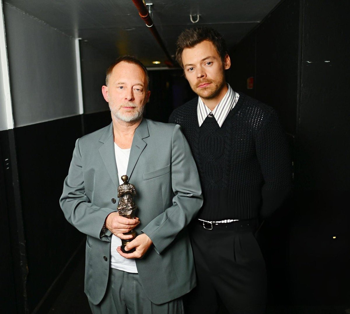 harrycolmedia's tweet photo. Harry y Thom Yorke en los Ivor Novello Awards 2026 ayer en Londres 🇬🇧

©️ owners https://t.co/MbzRAH0ZgH