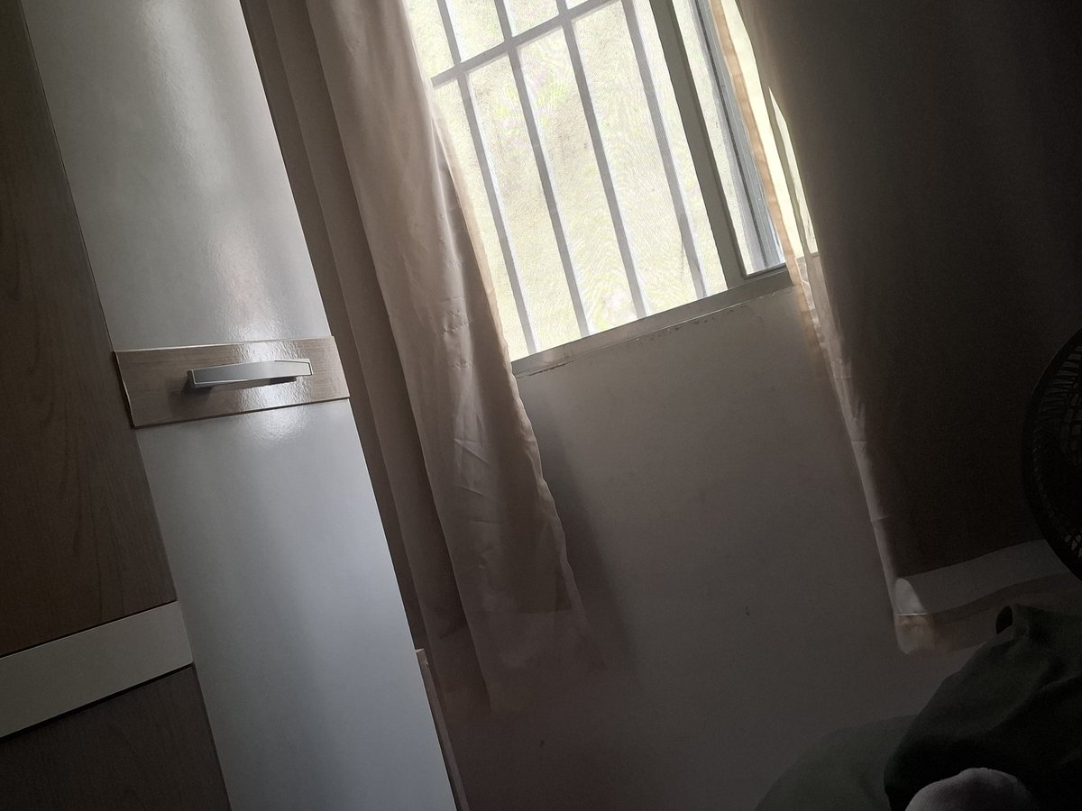 SiqLucksegundo's tweet photo. Quarto maldito https://t.co/MgFw2opPyQ