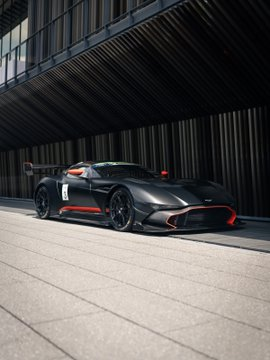 Kelly3hh's tweet photo. @astonmartin https://t.co/1TQSNsm6jh