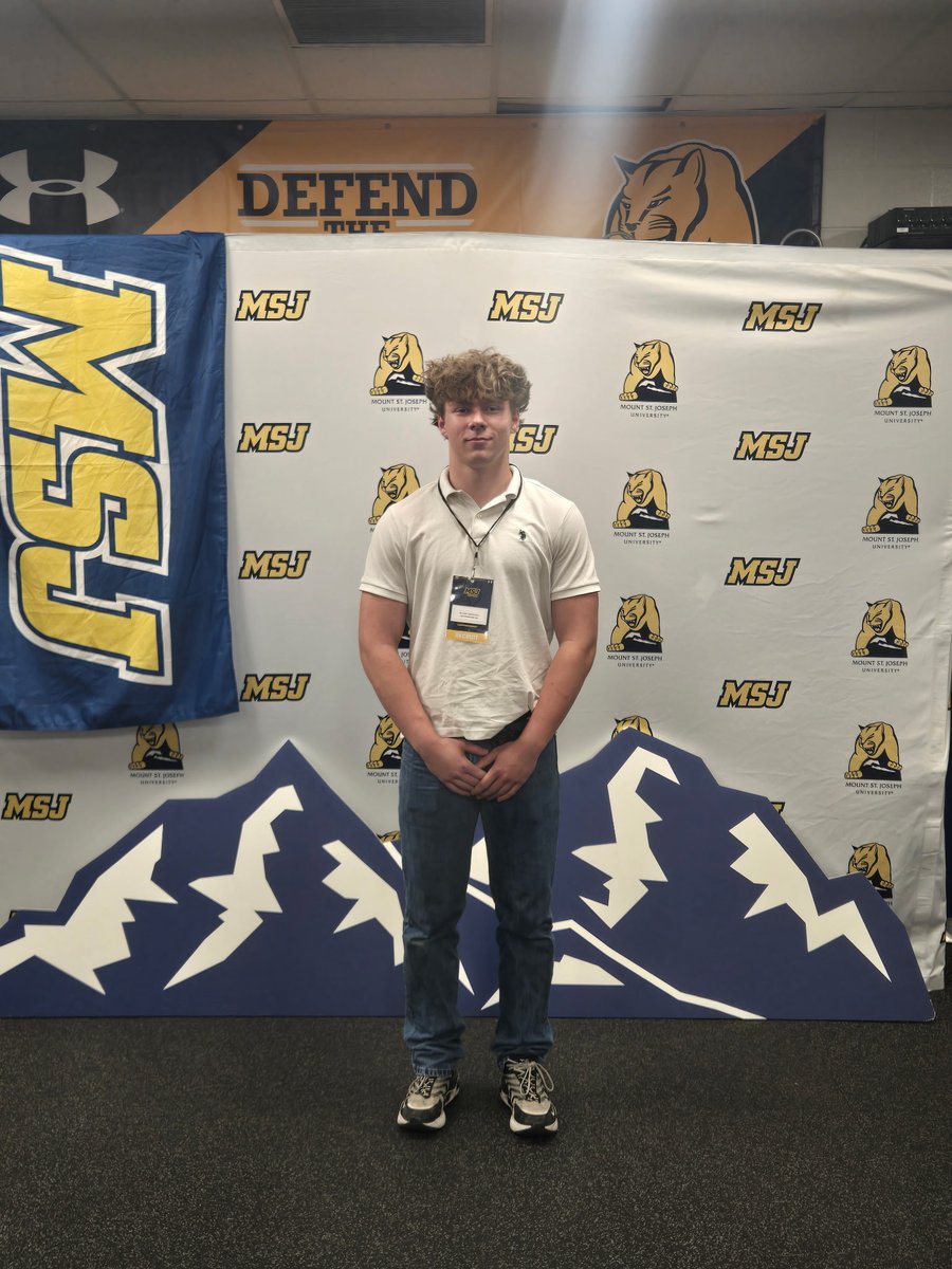gabrielcou75428's tweet photo. Had a great visit @MSJ_FB yesterday, had a great time talking football and recruiting @CoachLittle7 and @coachtmsj https://t.co/FcE3gZkPKP