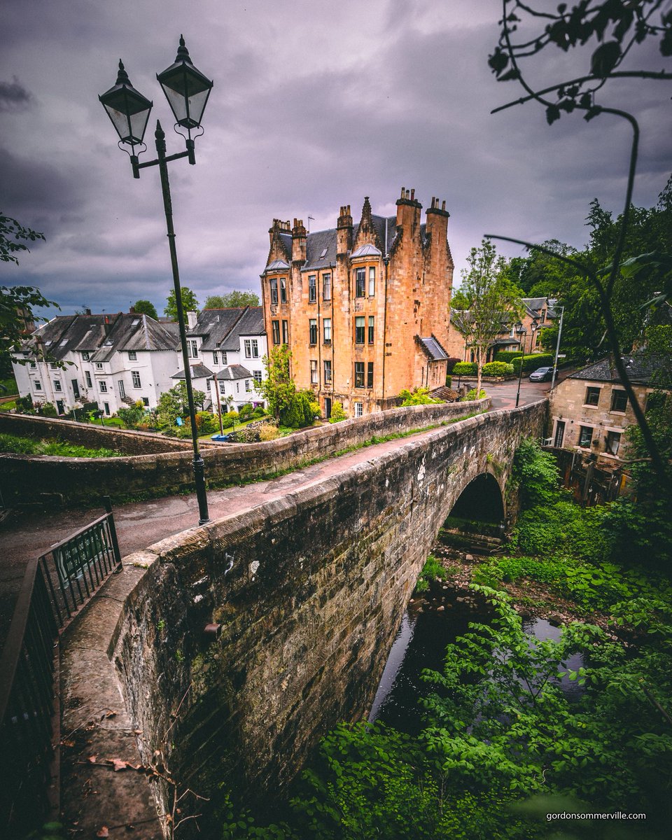 gsommerville27's tweet photo. Snuff Mill Bridge
I was doing some location scouting near Linn Park yesterday and couldnβt pass up the opportunity to photograph this iconic Glasgow landmark.
π Snuff Mill Bridge, Glasgow
πΈ Canon 5D Mk iii
#Glasgow #architecture #photography #snuffmillbridge #history https://t.co/fjjYiLO7Sq