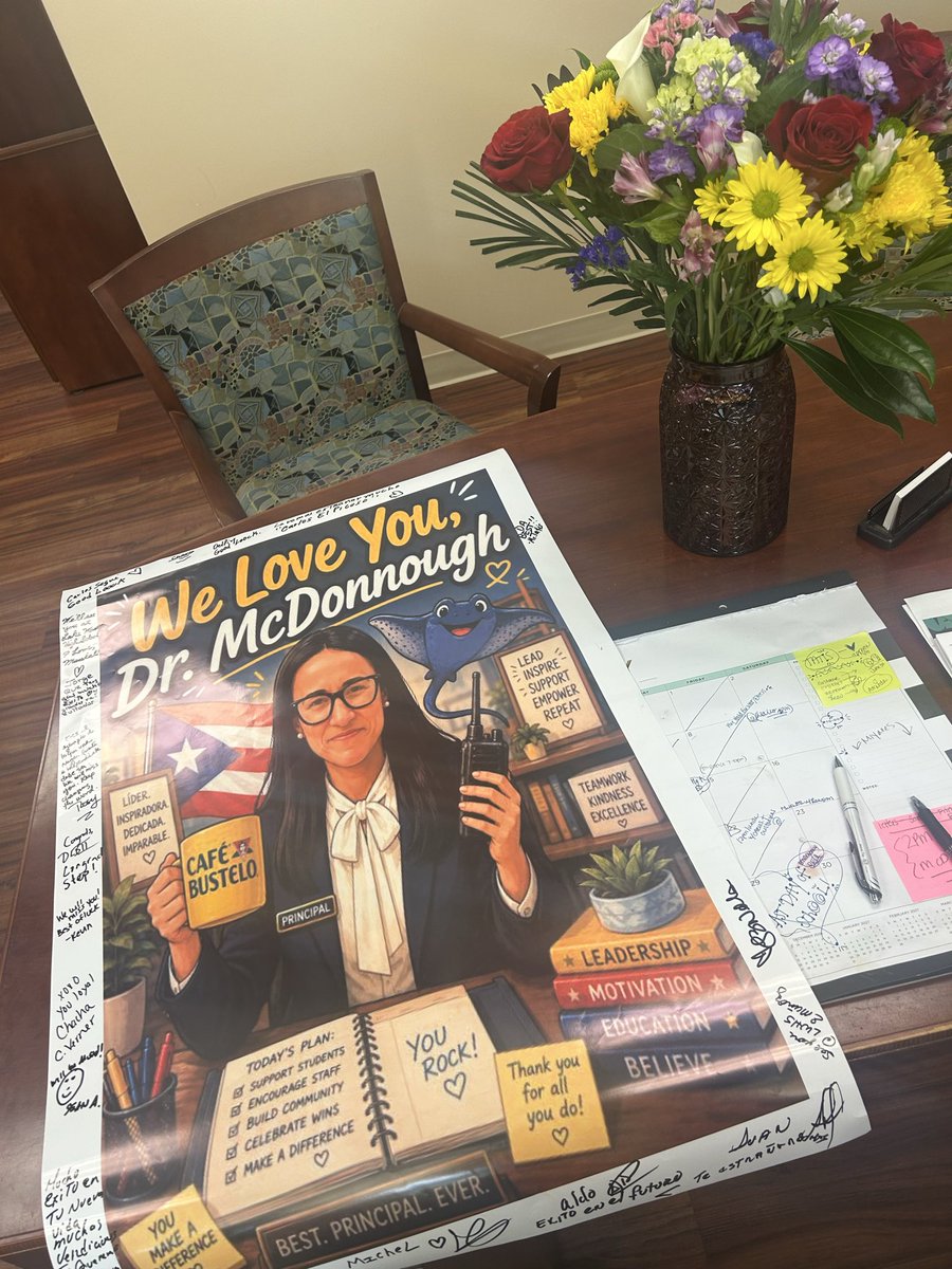pcosme1908's tweet photo. Moving on to @LWCHSTrojans soon, but my he💙rt is staying right here today.
Huge thanks to the best custodial team for the surprise lunch, ��, &amp; posters of my face 😂
Celebrating this beautiful chapter con mucho amor! #CultureKeepers https://t.co/QGMA4xvrDI