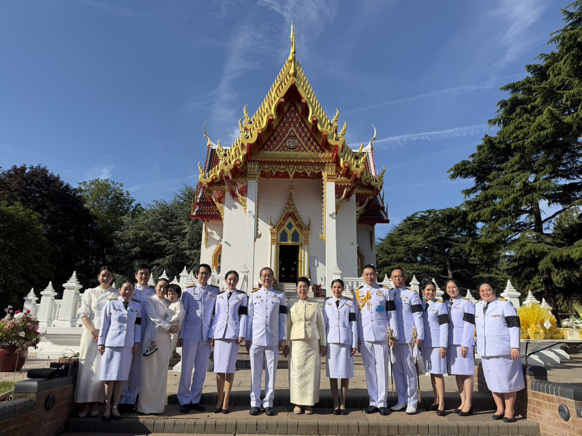 thaiemblondon's tweet photo. RTE London organised Merit-making and Alms-giving Ceremonies on Centennial Celebration of Her Majesty Queen Rambhai Barni’s Legacy honoured by UNESCO at Buddhapadipa Temple. Emb officials &amp; Team Thailand, Thai community reps in UK took part in ceremony. https://t.co/clwqkKGn9k